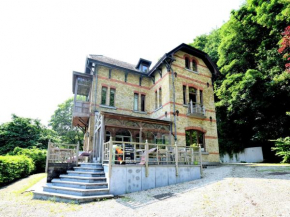 A beautiful Art Nouveau house with an enormous garden, Flobecq